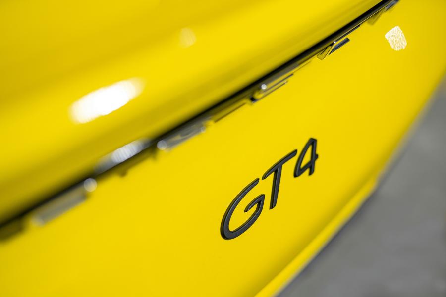 Логотип Porsche 718 Cayman GT4 (982C) 2019 года  (NA) (фото 20 из 30)